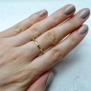 EF Collection 14KY Bamboo Ring. Size 6.
